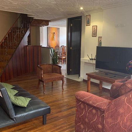 Hostel Santa Canela Cuenca Eksteriør bilde