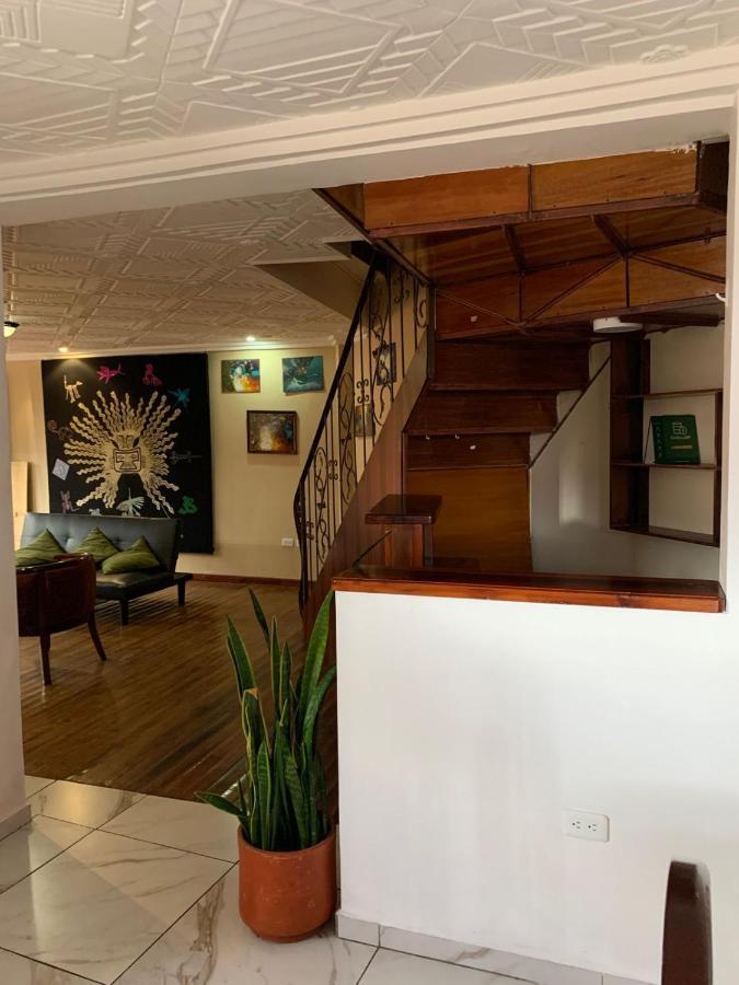 Hostel Santa Canela Cuenca Eksteriør bilde