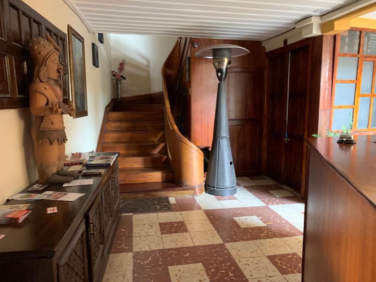 Hostel Santa Canela Cuenca Eksteriør bilde